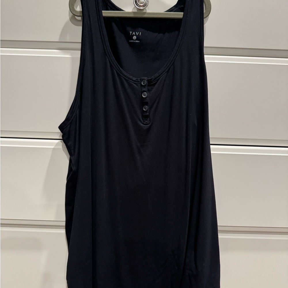 Tavi Classic Henley Tank - Large - Black Sleeveless Women's Athletic Top - Picture 3 of 5